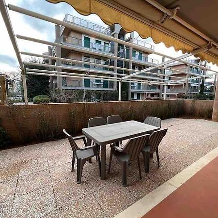 Appartamento Tranquillo Con Patio E Piscina La Caduta Buitenkant foto