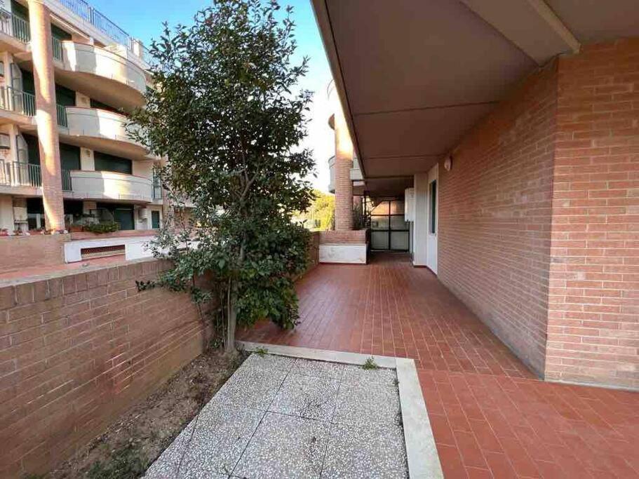 Appartamento Tranquillo Con Patio E Piscina La Caduta Buitenkant foto